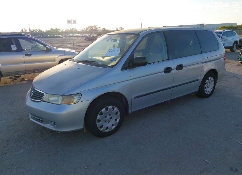 Photo 2 of 2001 Honda Odyssey LX (VIN 2HKRL18501H553109)