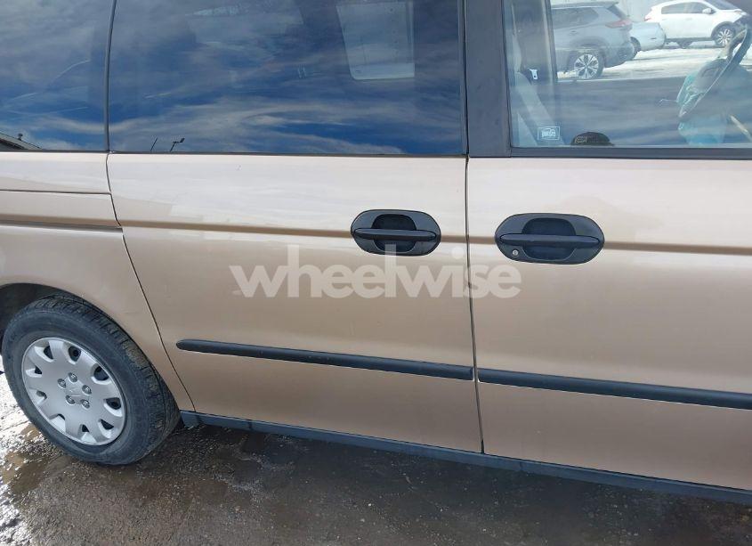 Photo 18 of 2001 Honda Odyssey LX (VIN 2HKRL18531H580126)