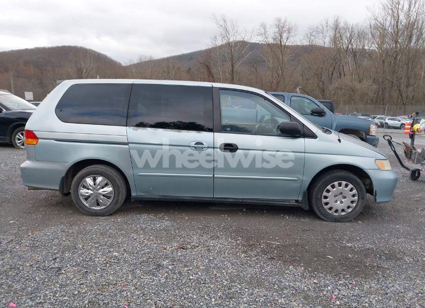 Photo 13 of 2002 Honda Odyssey LX (VIN 2HKRL18532H586638)