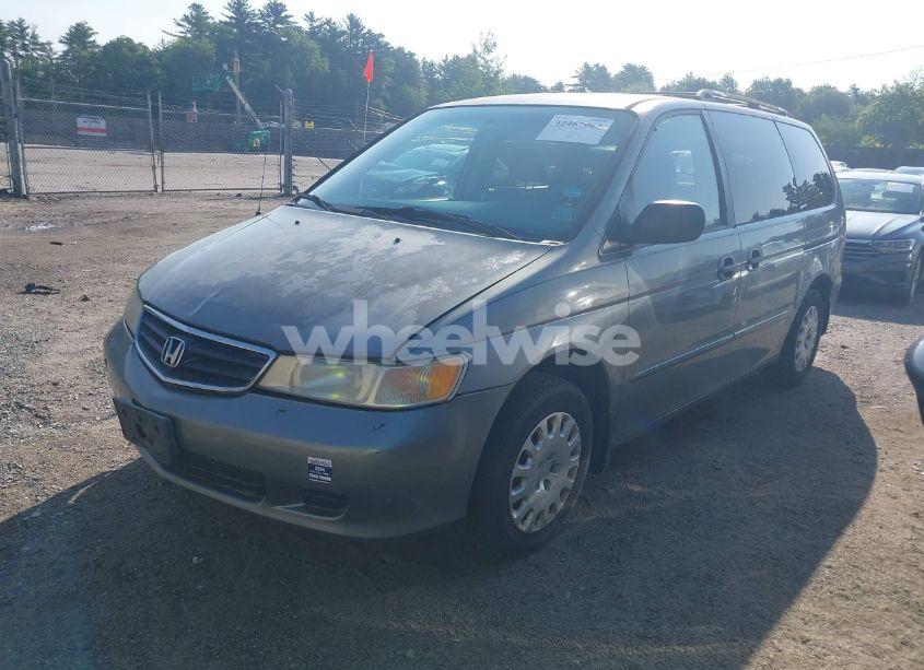 Photo 2 of 2002 Honda Odyssey LX (VIN 2HKRL185X2H553944)