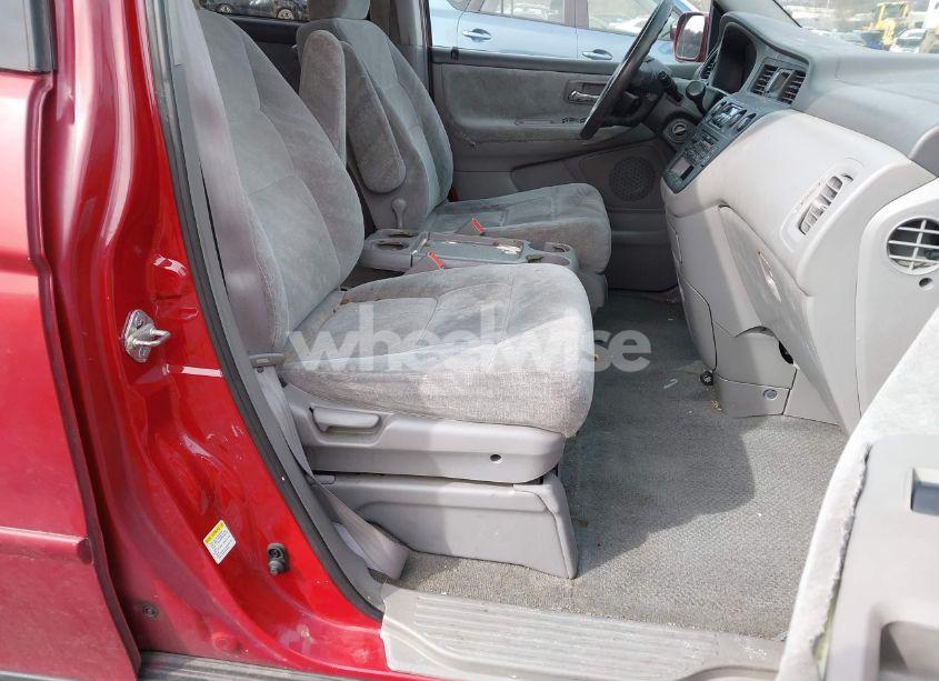 Photo 5 of 2002 Honda Odyssey EX (VIN 2HKRL18602H551306)