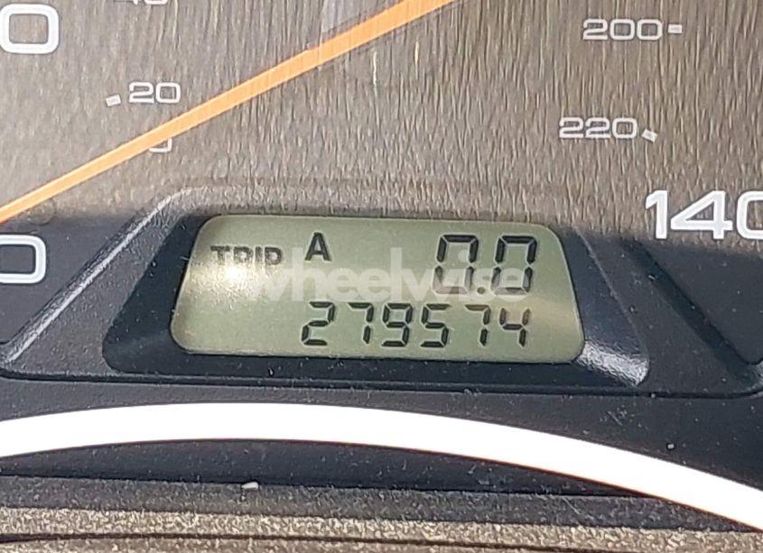 Photo 16 of 2002 Honda Odyssey EX (VIN 2HKRL18612H587778)