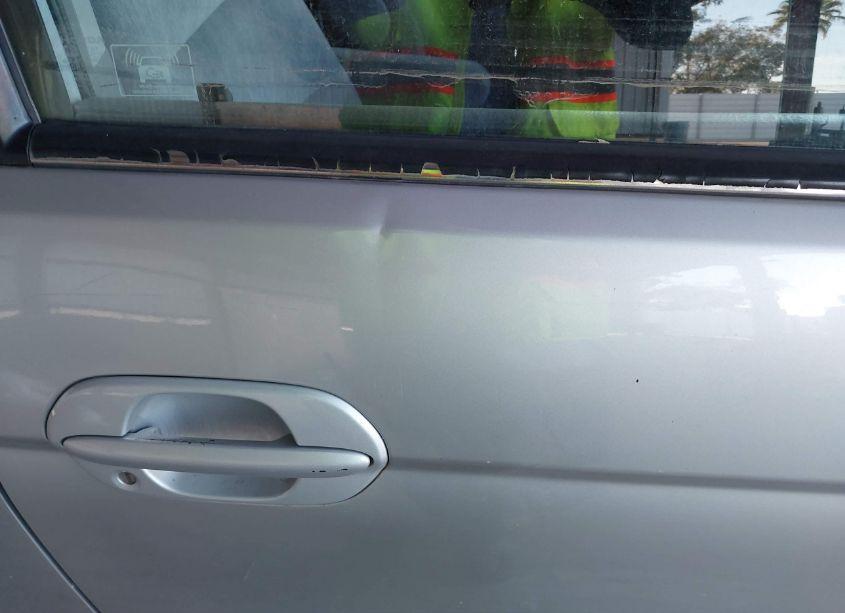 Photo 14 of 2001 Honda Odyssey EX (VIN 2HKRL18621H538975)