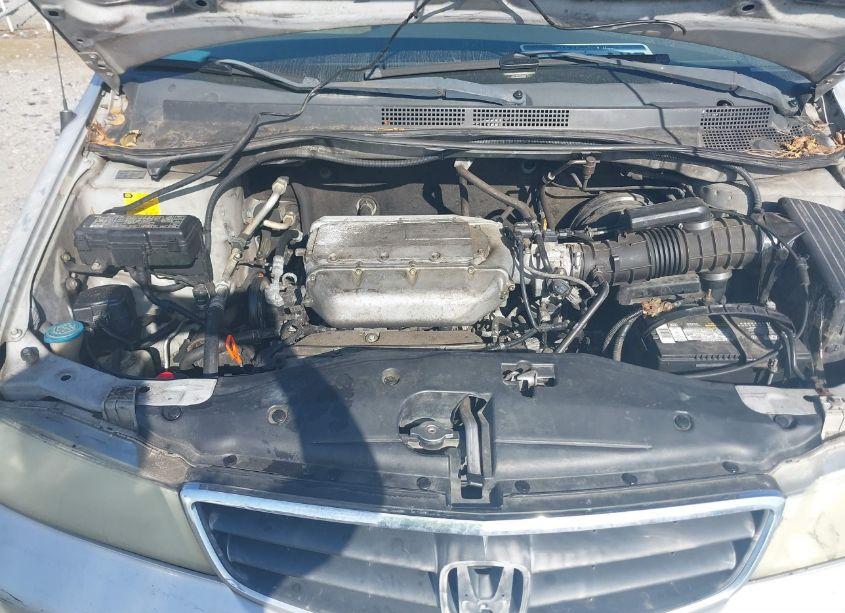 Photo 10 of 2002 Honda Odyssey EX (VIN 2HKRL18622H532174)