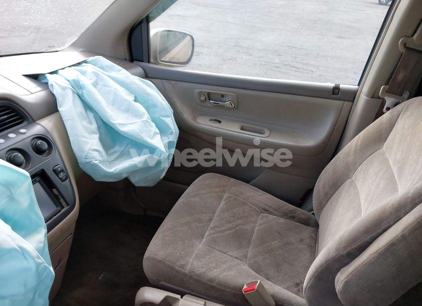 Photo 5 of 2002 Honda Odyssey EX (VIN 2HKRL18632H516971)