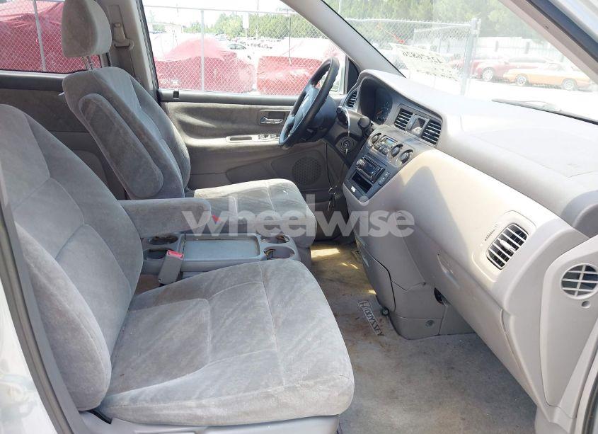 Photo 5 of 2002 Honda Odyssey EX (VIN 2HKRL18632H557214)