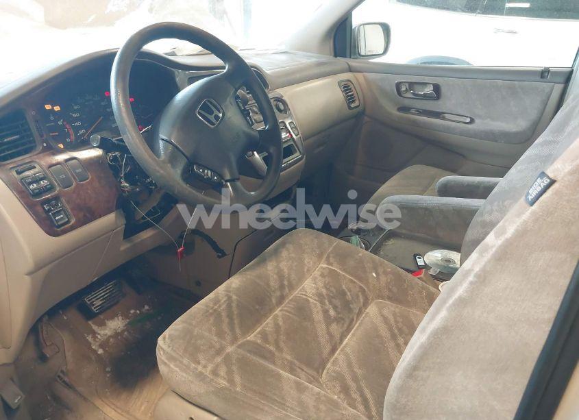 Photo 8 of 2002 Honda Odyssey EX (VIN 2HKRL18642H012445)