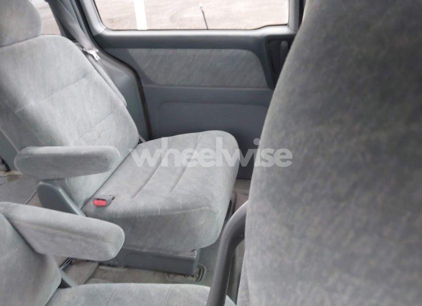 Photo 8 of 2000 Honda Odyssey EX (VIN 2HKRL1865YH010129)