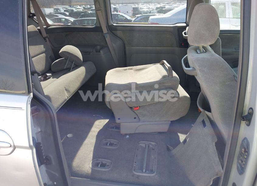 Photo 8 of 2002 Honda Odyssey EX (VIN 2HKRL18662H519508)