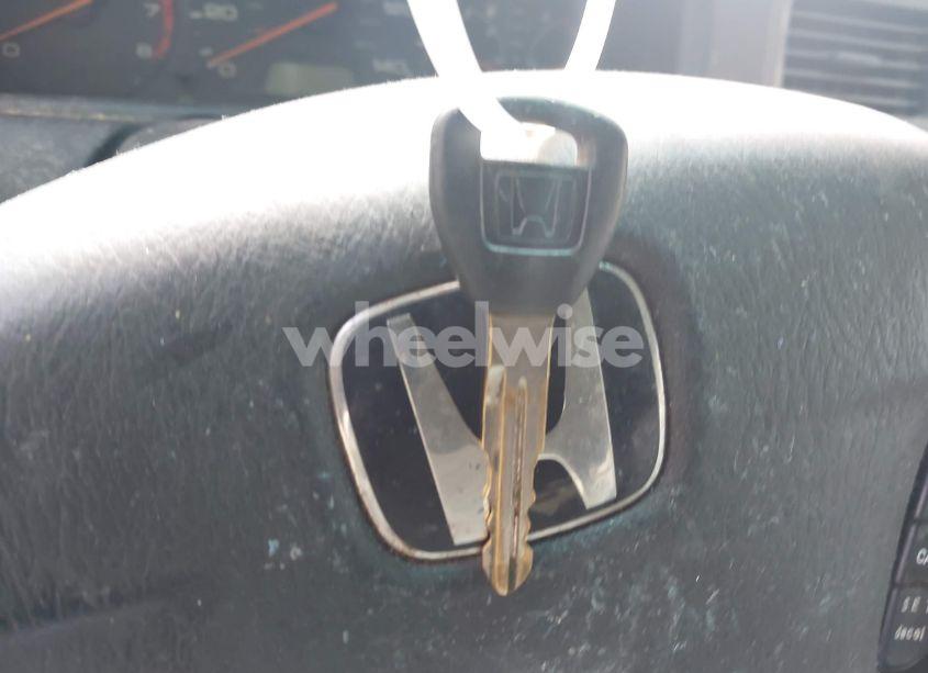 Photo 11 of 2002 Honda Odyssey EX (VIN 2HKRL18682H587986)