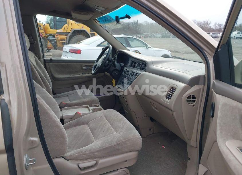 Photo 5 of 2002 Honda Odyssey EX (VIN 2HKRL18692H542846)