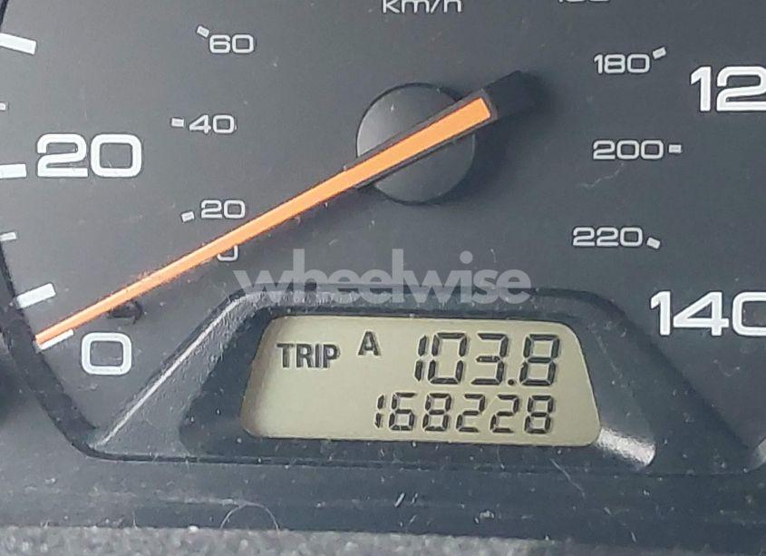 Photo 15 of 2002 Honda Odyssey EX (VIN 2HKRL18692H577788)