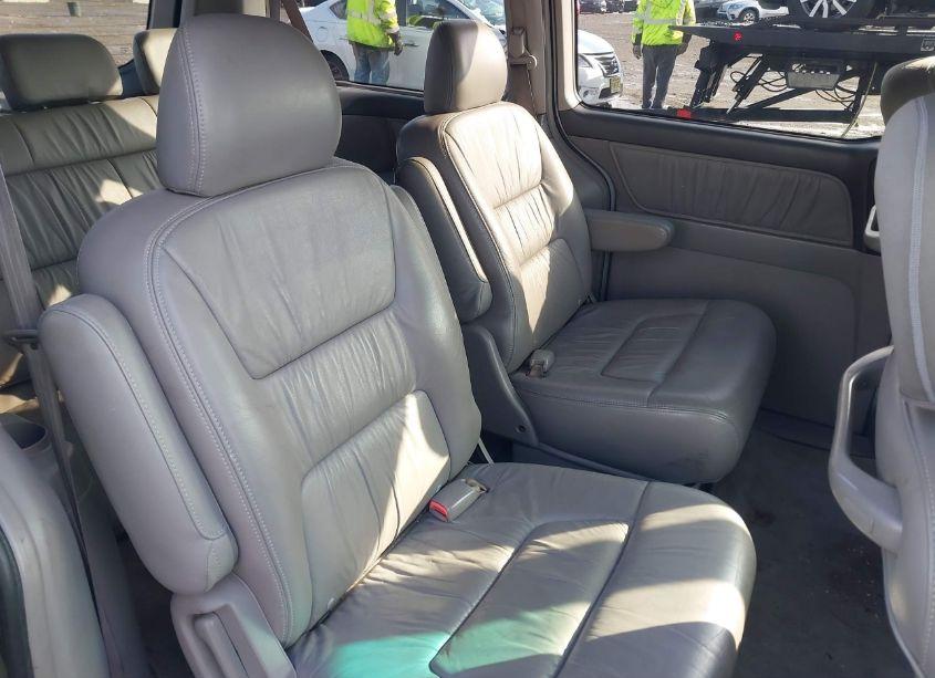 Photo 8 of 2004 Honda Odyssey EX-L (VIN 2HKRL18904H500823)