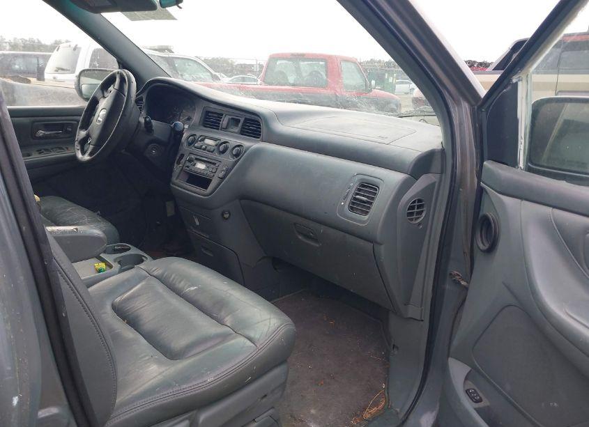 Photo 5 of 2002 Honda Odyssey EX-L (VIN 2HKRL18932H535529)