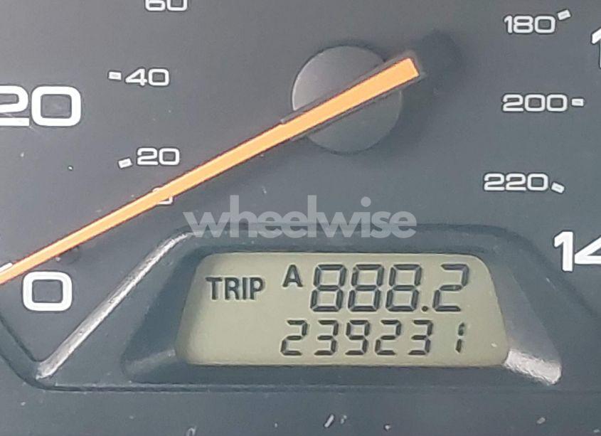 Photo 15 of 2002 Honda Odyssey EX-L (VIN 2HKRL18942H523437)