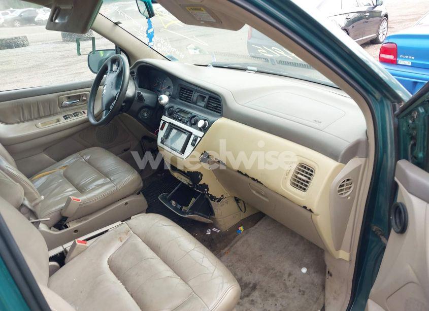 Photo 5 of 2002 Honda Odyssey EX-L (VIN 2HKRL18982H553010)