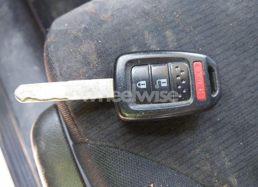 Photo 11 of 2014 Honda Cr-v LX (VIN 2HKRM3H30EH566701)