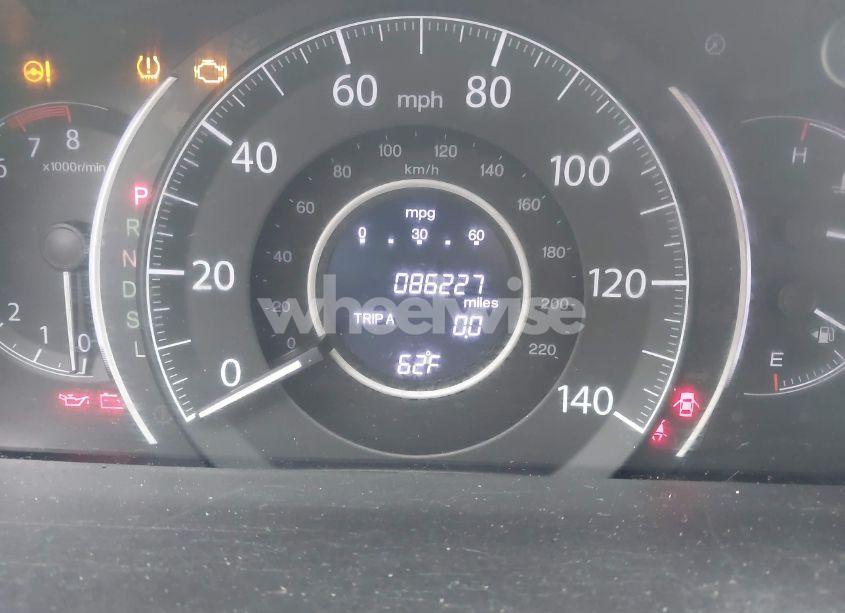 Photo 15 of 2015 Honda Cr-v LX (VIN 2HKRM3H30FH550631)