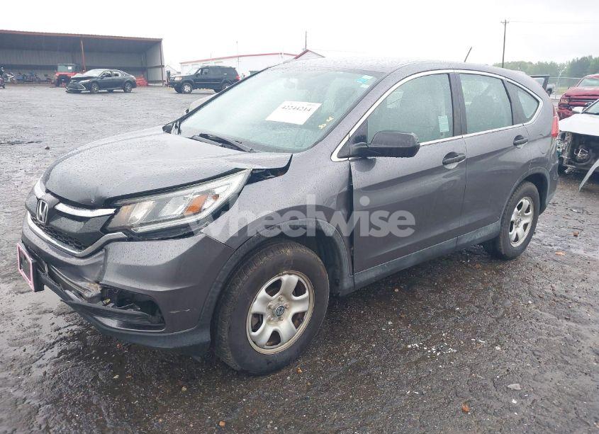 Photo 2 of 2016 Honda Cr-v LX (VIN 2HKRM3H31GH564054)