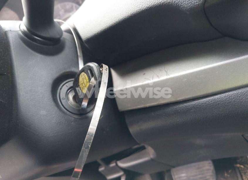 Photo 11 of 2014 Honda Cr-v LX (VIN 2HKRM3H32EH517323)