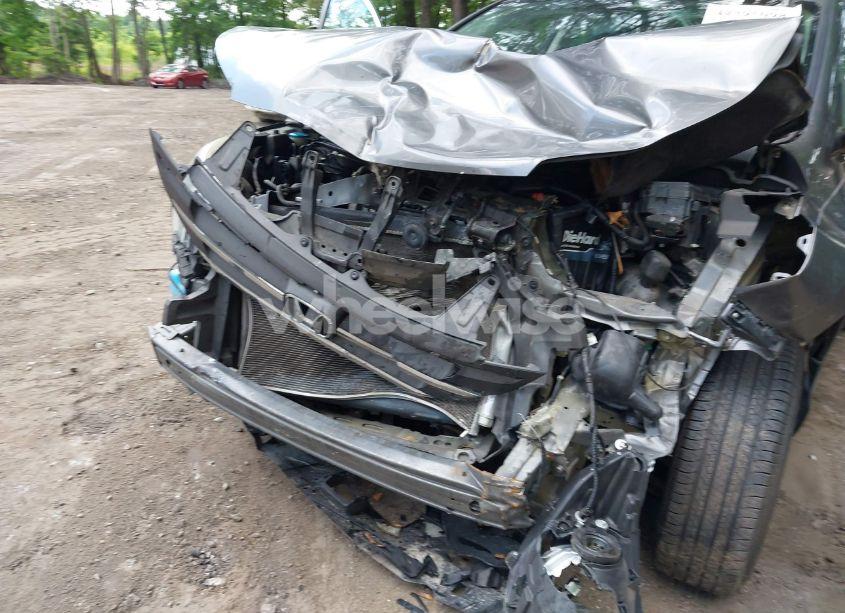 Photo 6 of 2014 Honda Cr-v LX (VIN 2HKRM3H32EH521405)