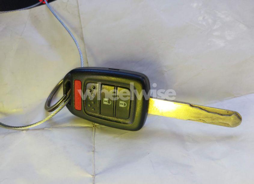 Photo 11 of 2014 Honda Cr-v LX (VIN 2HKRM3H33EH504418)