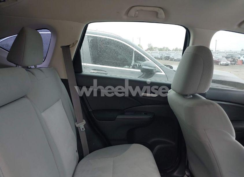 Photo 8 of 2016 Honda Cr-v LX (VIN 2HKRM3H33GH545425)