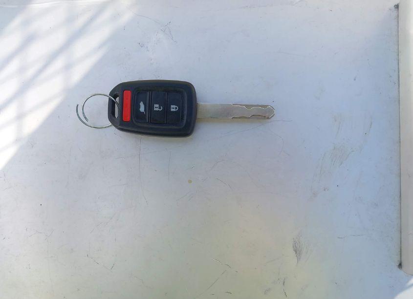 Photo 11 of 2015 Honda Cr-v LX (VIN 2HKRM3H34FH500993)