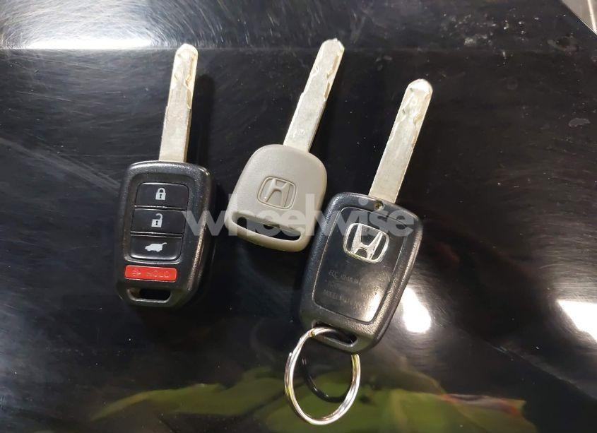 Photo 11 of 2015 Honda Cr-v LX (VIN 2HKRM3H34FH513632)