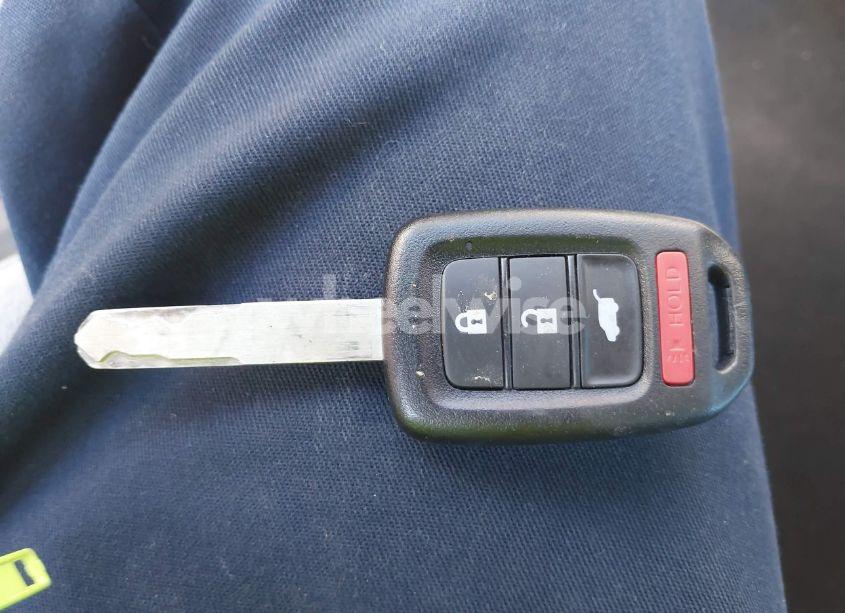 Photo 11 of 2015 Honda Cr-v LX (VIN 2HKRM3H34FH544721)