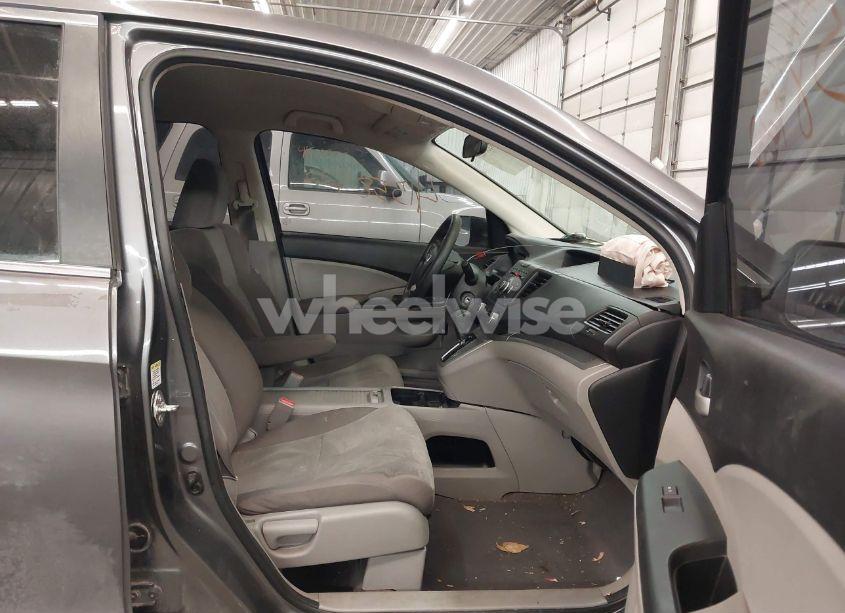 Photo 5 of 2014 Honda Cr-v LX (VIN 2HKRM3H36EH530799)