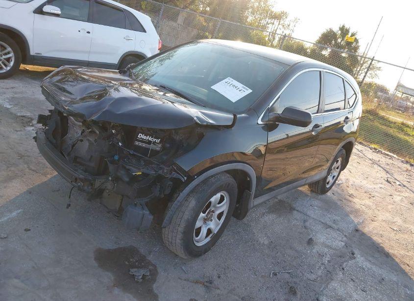 Photo 2 of 2016 Honda Cr-v LX (VIN 2HKRM3H3XGH547818)