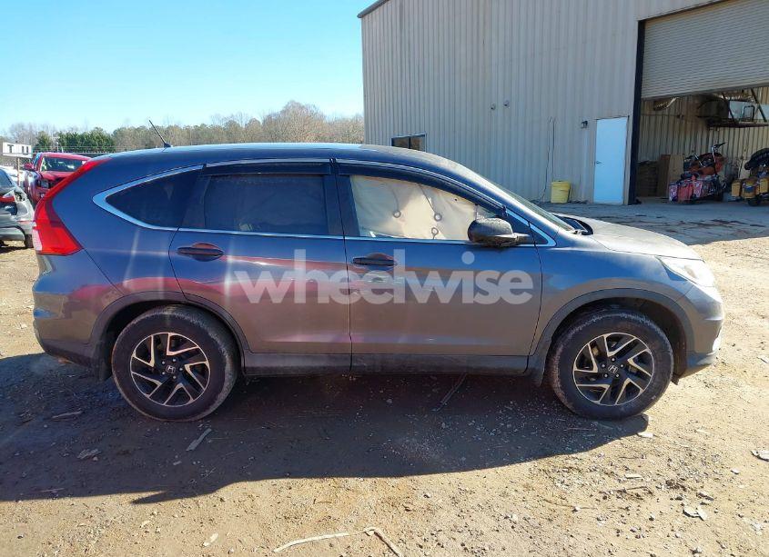 Photo 13 of 2016 Honda Cr-v SE (VIN 2HKRM3H41GH526414)