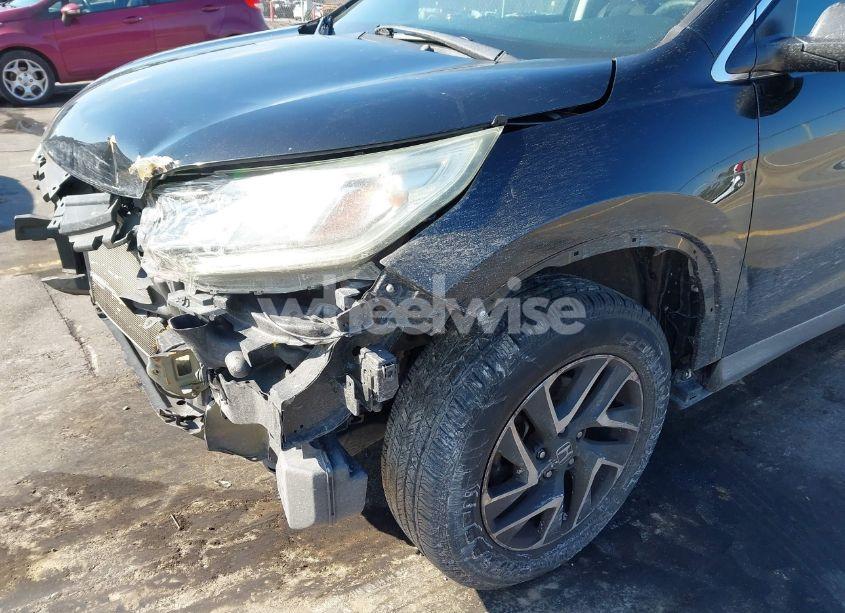 Photo 17 of 2016 Honda Cr-v SE (VIN 2HKRM3H41GH528017)