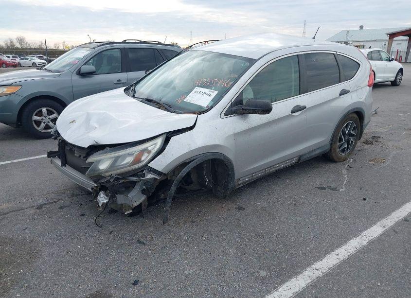 Photo 2 of 2016 Honda Cr-v SE (VIN 2HKRM3H42GH513929)