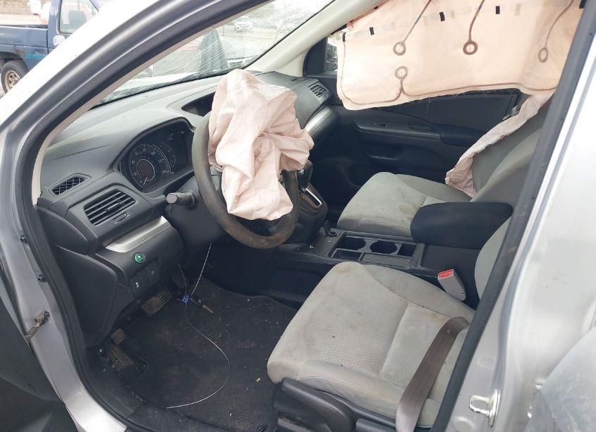 Photo 5 of 2016 Honda Cr-v SE (VIN 2HKRM3H42GH513929)