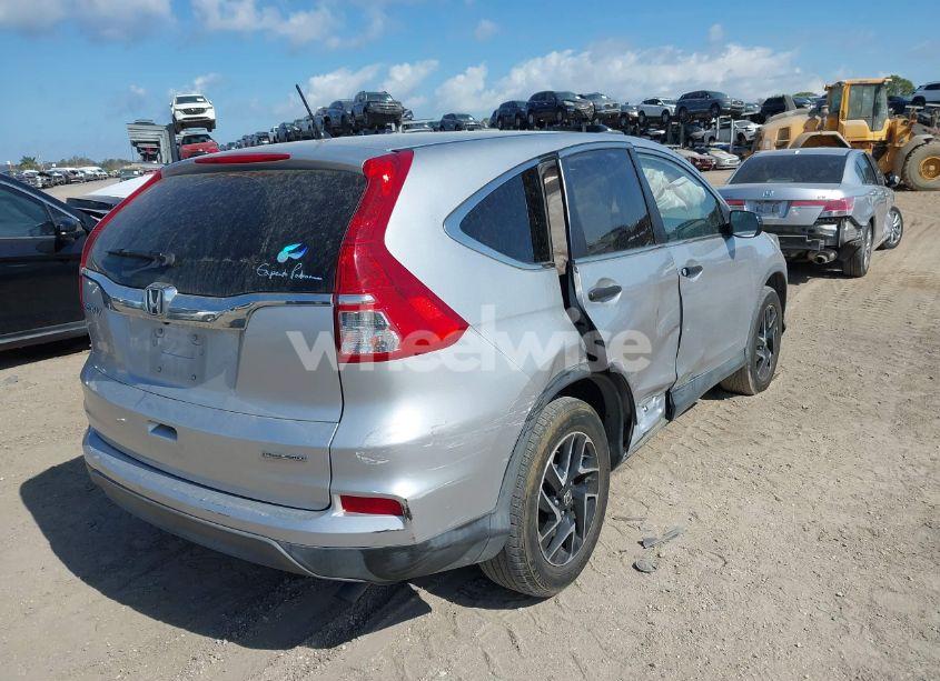 Photo 4 of 2016 Honda Cr-v SE (VIN 2HKRM3H42GH556487)