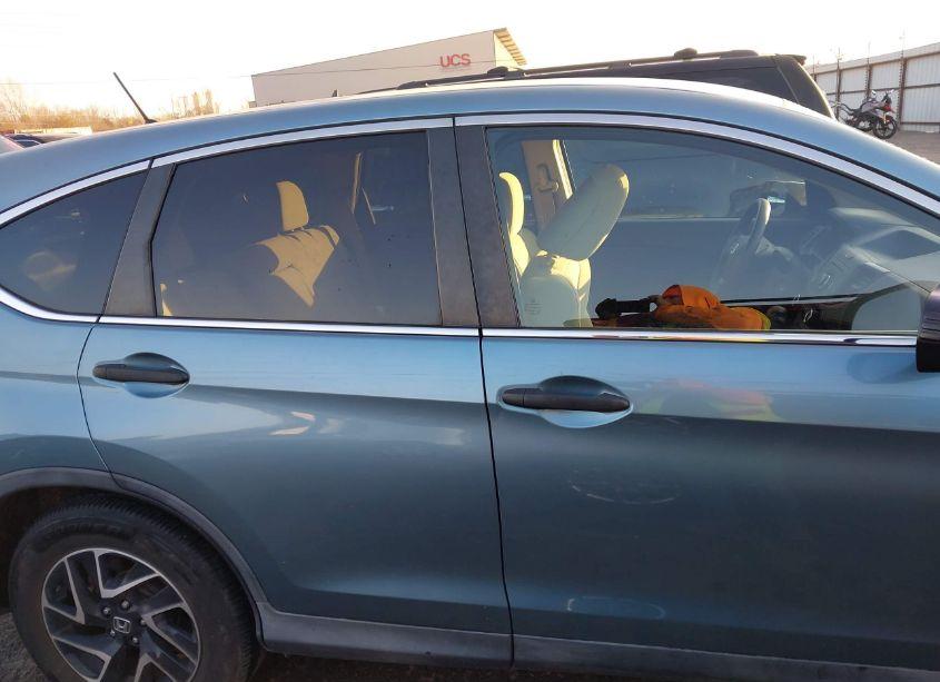 Photo 13 of 2016 Honda Cr-v SE (VIN 2HKRM3H44GH549038)