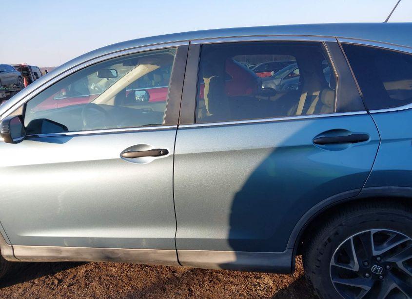 Photo 14 of 2016 Honda Cr-v SE (VIN 2HKRM3H44GH549038)