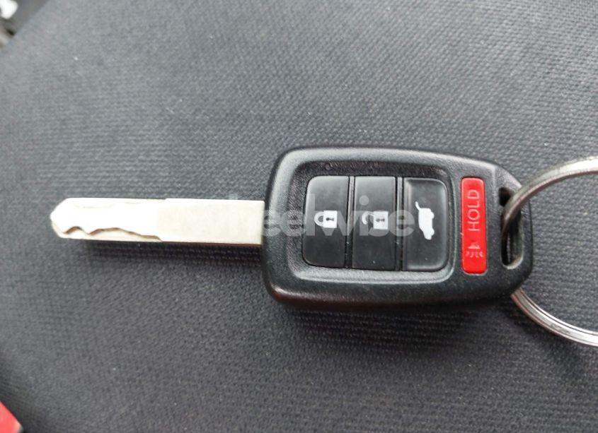 Photo 11 of 2016 Honda Cr-v SE (VIN 2HKRM3H49GH551111)