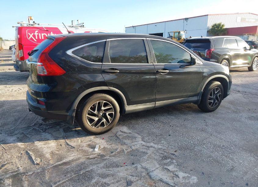 Photo 4 of 2016 Honda Cr-v SE (VIN 2HKRM3H4XGH546130)