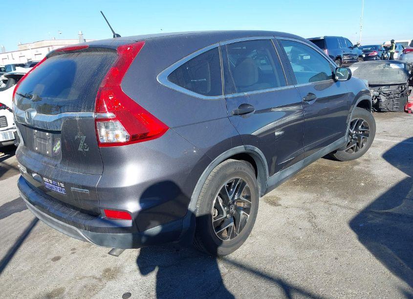 Photo 4 of 2016 Honda Cr-v SE (VIN 2HKRM3H4XGH563297)