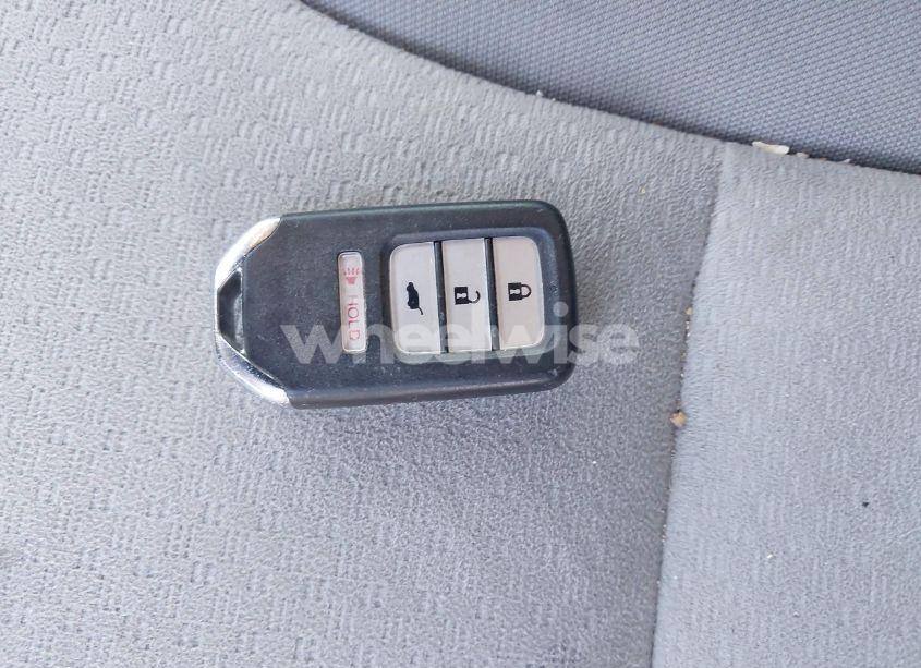 Photo 11 of 2016 Honda Cr-v EX (VIN 2HKRM3H50GH523951)