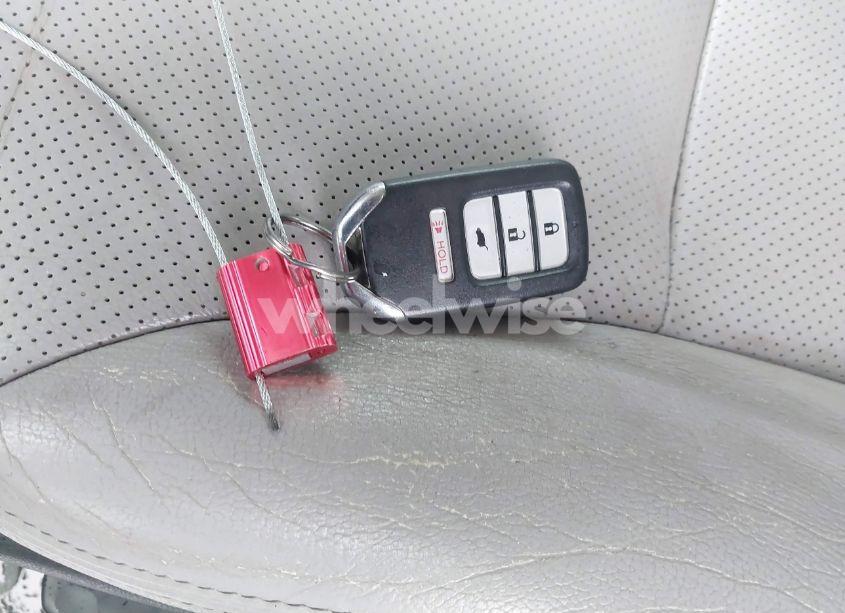 Photo 11 of 2016 Honda Cr-v EX-L (VIN 2HKRM3H74GH523517)