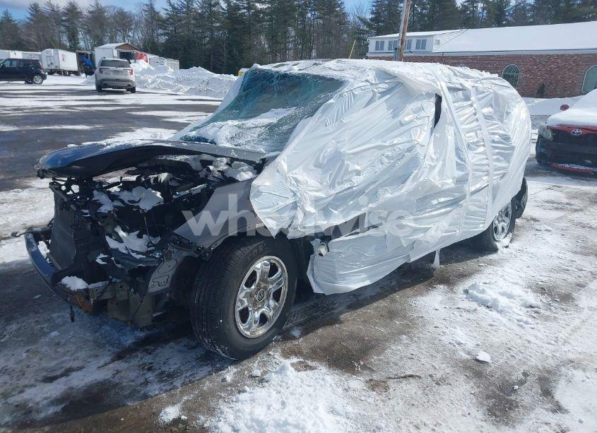 Photo 2 of 2014 Honda Cr-v LX (VIN 2HKRM4H30EH614025)