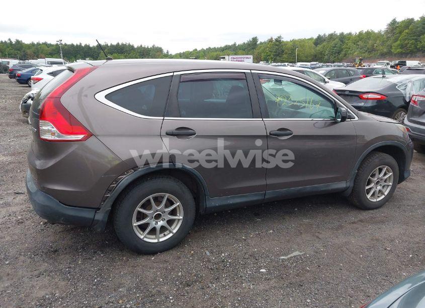 Photo 13 of 2014 Honda Cr-v LX (VIN 2HKRM4H30EH684267)