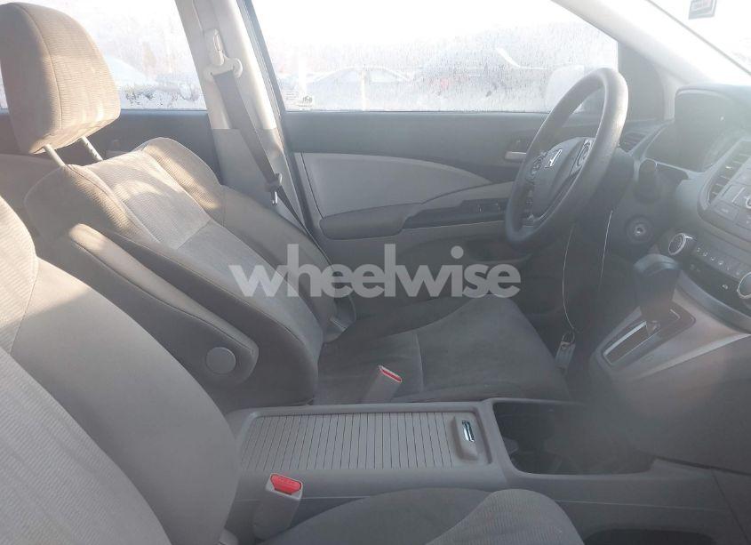 Photo 5 of 2014 Honda Cr-v LX (VIN 2HKRM4H30EH688321)