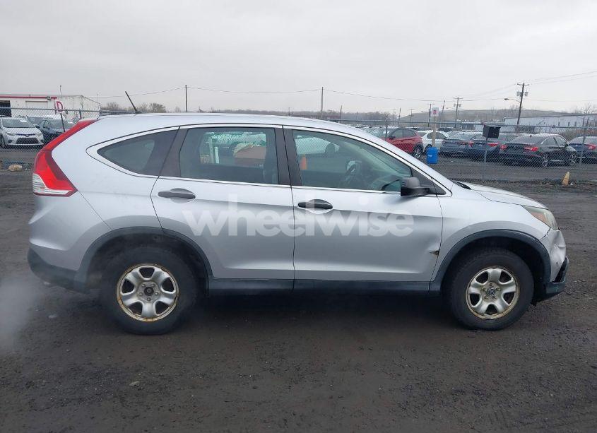 Photo 13 of 2014 Honda Cr-v LX (VIN 2HKRM4H30EH706817)