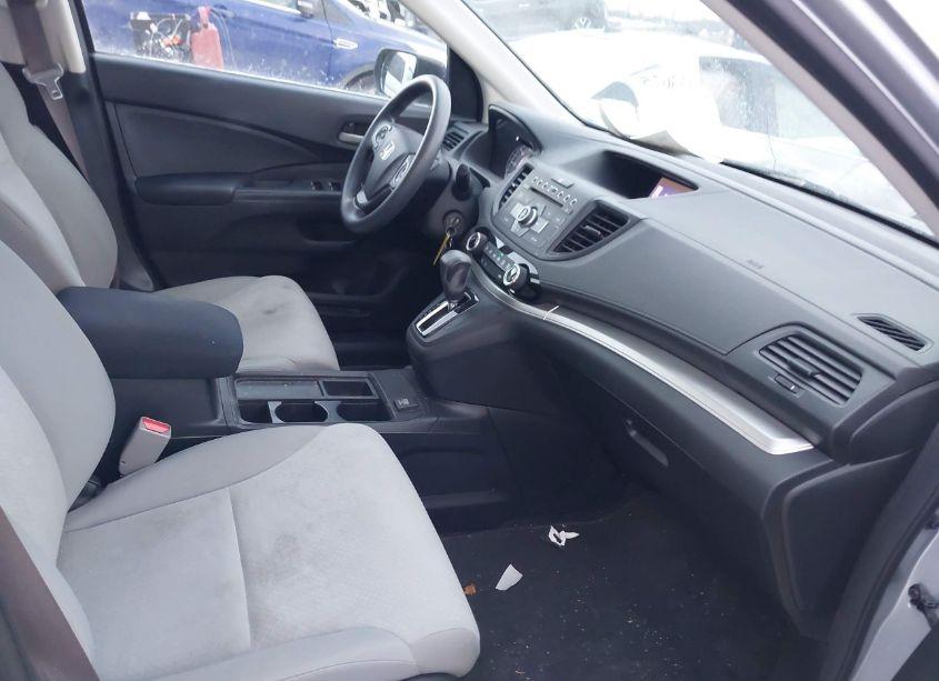 Photo 5 of 2016 Honda Cr-v LX (VIN 2HKRM4H30GH627070)