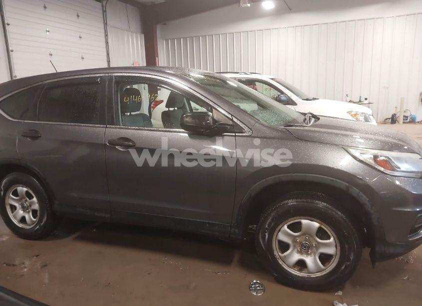 Photo 13 of 2016 Honda Cr-v LX (VIN 2HKRM4H30GH648145)